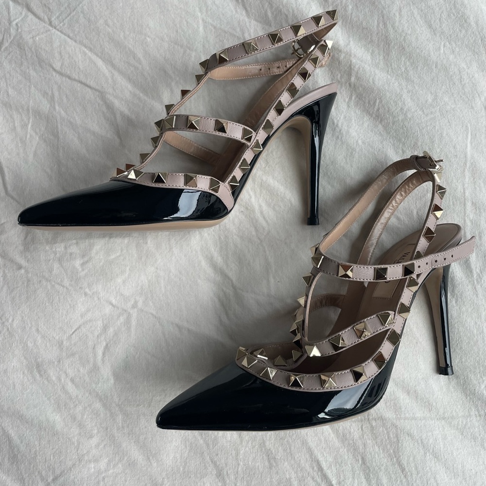 Rock-stud Valentinos size 6.5